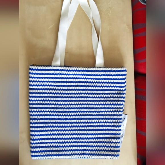 Handbags - New 100% cotton bag